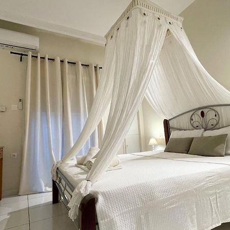 Vanilla - Happyhostgr - Downtown Apartment Golos Dış mekan fotoğraf